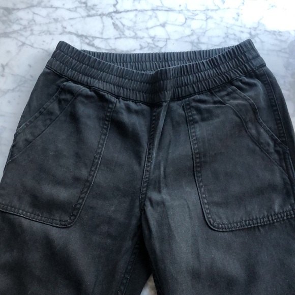 Aritzia Community Joggers - Picture 2 of 4